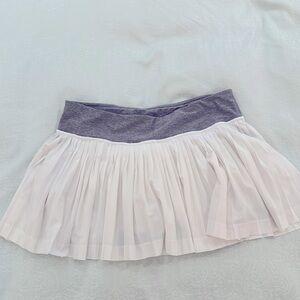 Lululemon size 10 pleated tennis skirt.